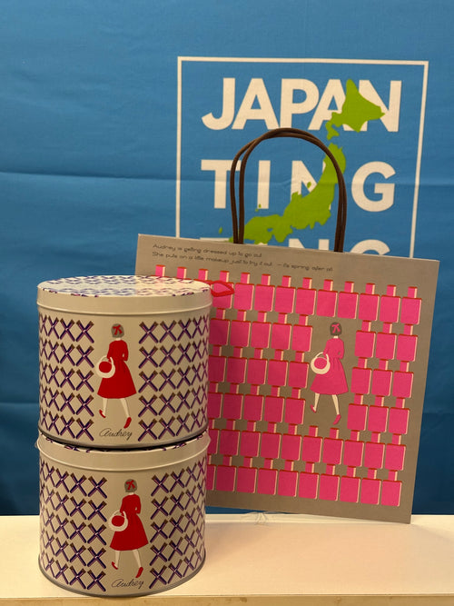 Audrey （限購和期間限定人仔罐）：10 件（原味+朱古力花束）每朝去排隊才買到返嚟